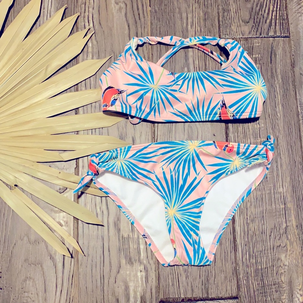 Billabong girls Luv Birds bikini size 8/medium